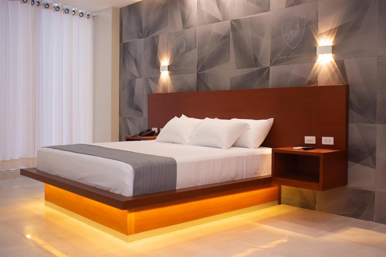 Hotel Osho Santa Cruz de La Sierra Exteriör bild